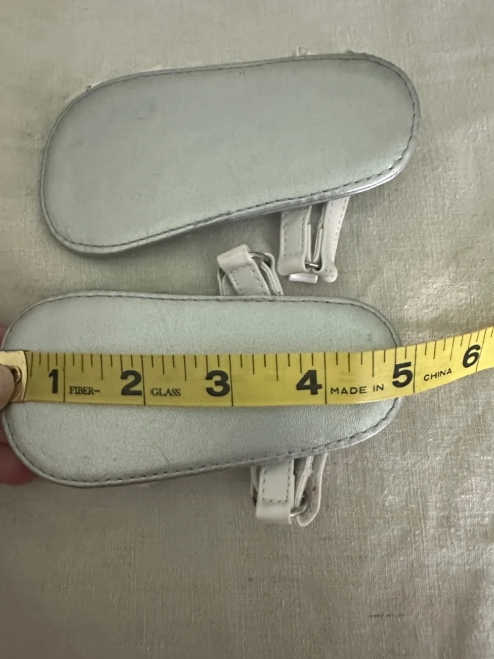 Baby Girl, White Sandals, Silver Bottoms Sz 1 Baby Very Good Condition